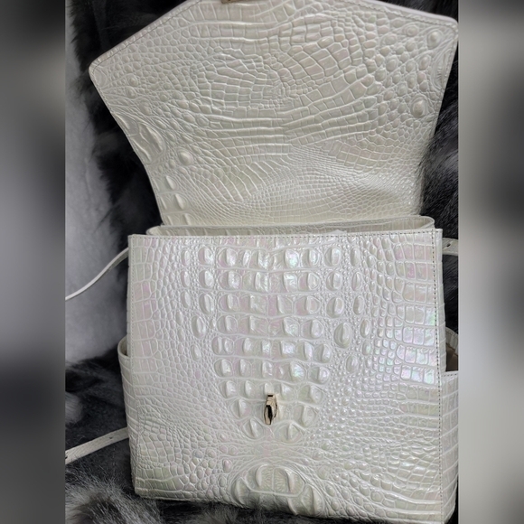 🌻 NWT BRAHMIN BACKPACK DESIGNER PURSE BAG RARE PEAL ITALIAN LEATHER EMBOSSED - Picture 12 of 14